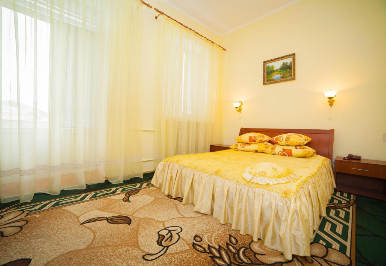Hotel Vinnytsia Sawoy Номер фото